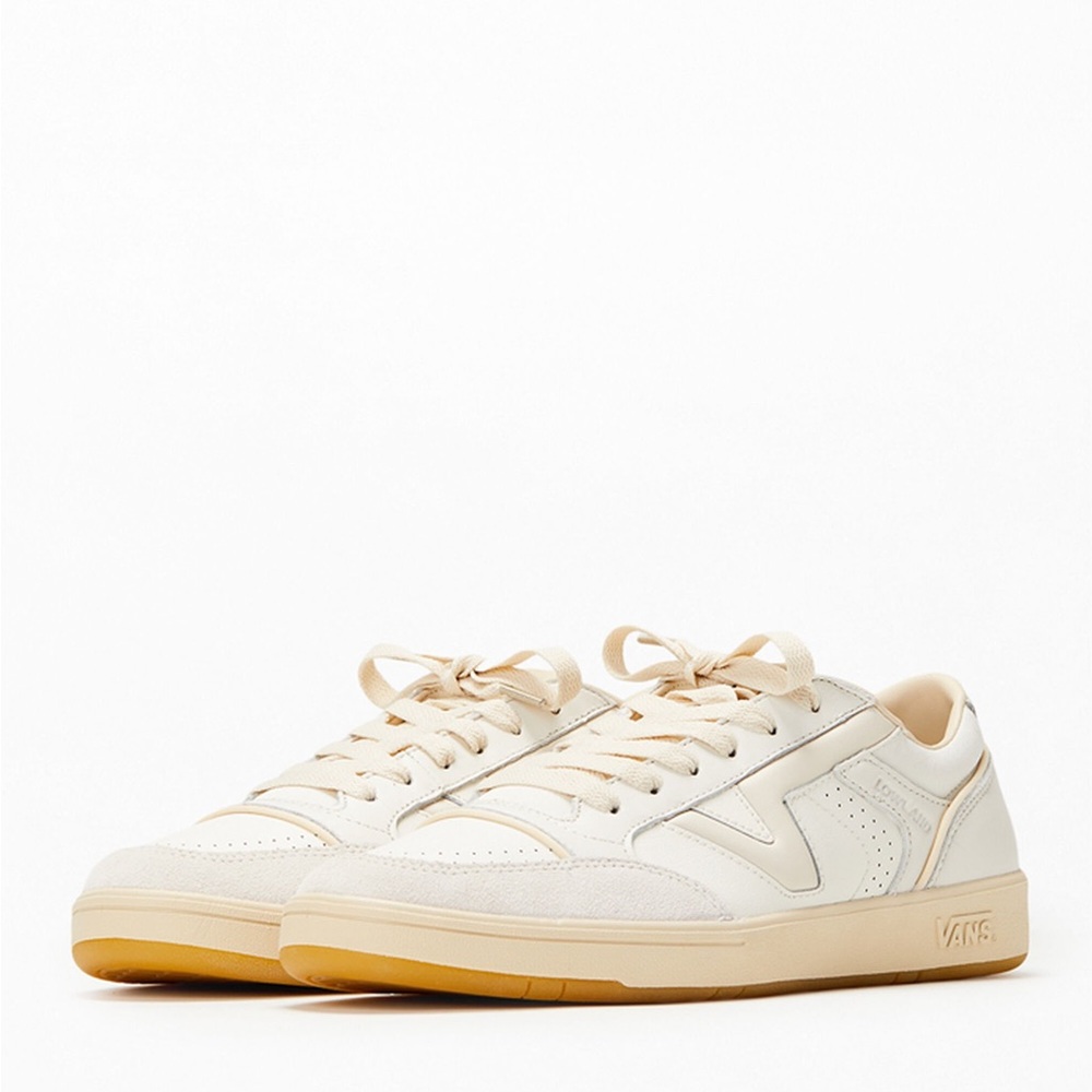 Vintage Marshmallow Lowland Sneakers